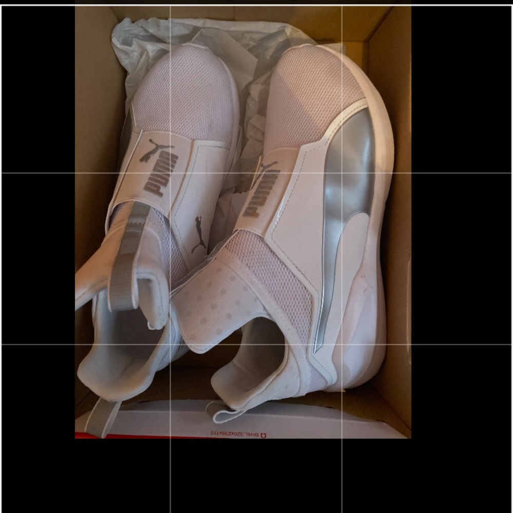 White and sliver PUMA fierce core shoes